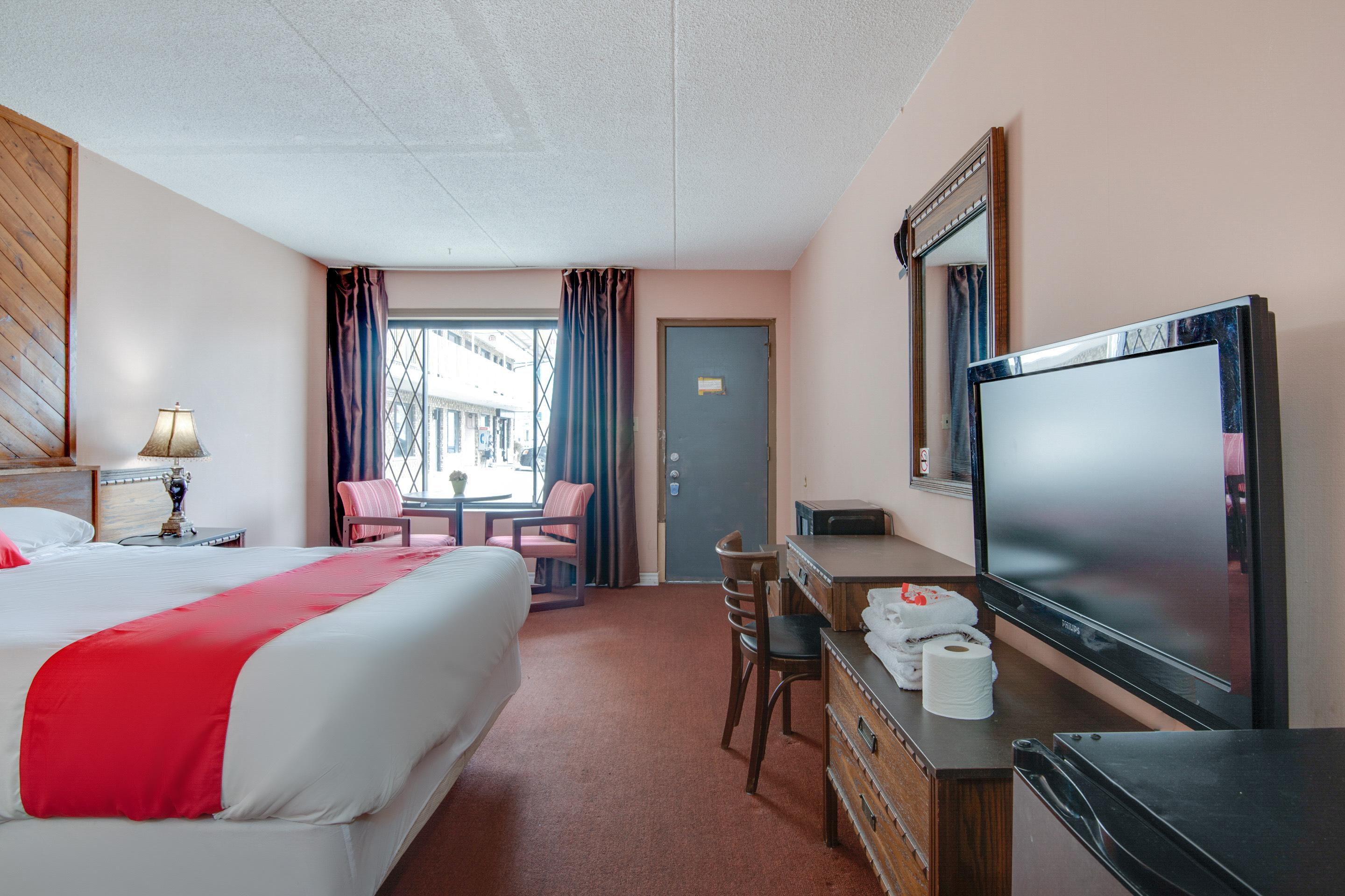 Falls Inn Near Casino Niagara By Oyo Ngoại thất bức ảnh